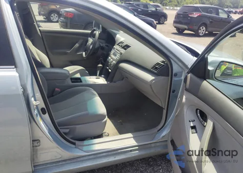 2009 Toyota Camry Le from USA, damaged, VIN 4T1BE46K69U869309